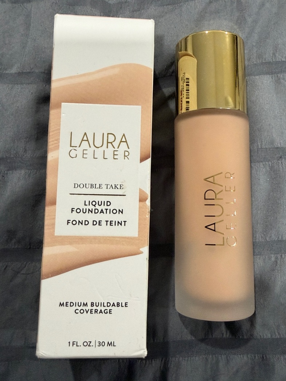 Laura Geller Liquid Foundation - Fair BNIB
